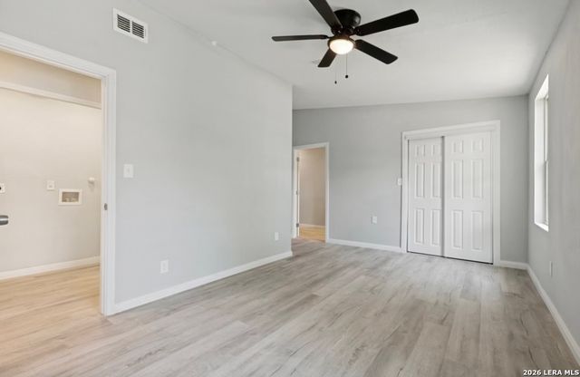 7518 SLEEPY VALLEY DR, San Antonio, TX 78242