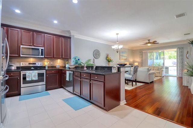 1023 ORCA COURT, Holiday, FL 34691