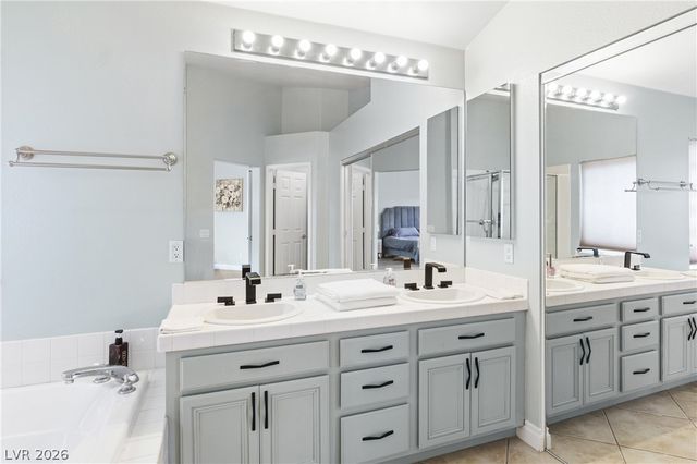 7823 Windward Road, Las Vegas, NV 89147