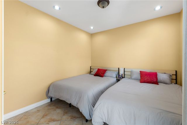 7823 Windward Road, Las Vegas, NV 89147