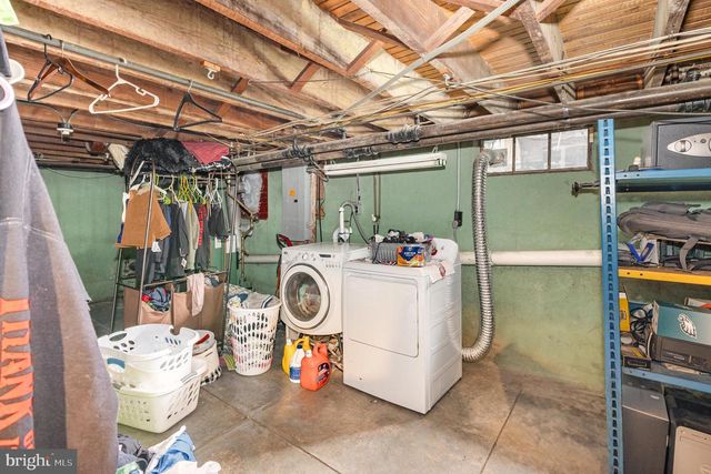 19 E WALNUT ST, Lebanon, PA 17042