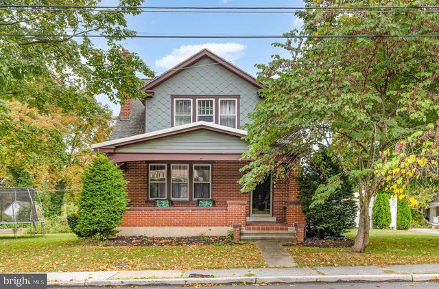 19 E WALNUT ST, Lebanon, PA 17042