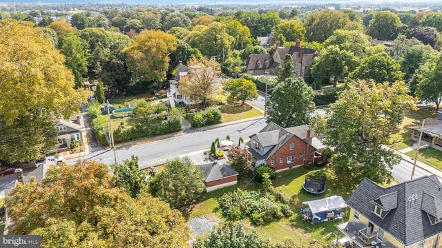 19 E WALNUT ST, Lebanon, PA 17042