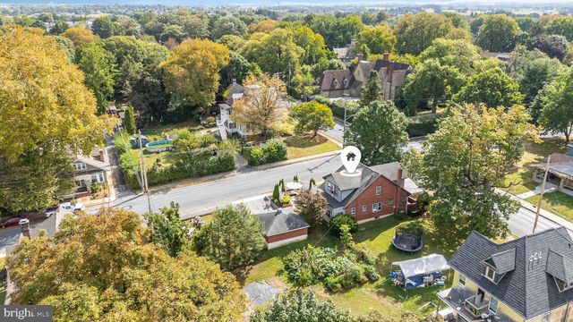 19 E WALNUT ST, Lebanon, PA 17042