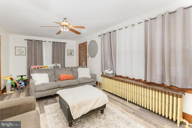 19 E WALNUT ST, Lebanon, PA 17042