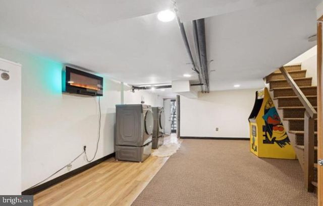 6430 N SMEDLEY ST, Philadelphia, PA 19126