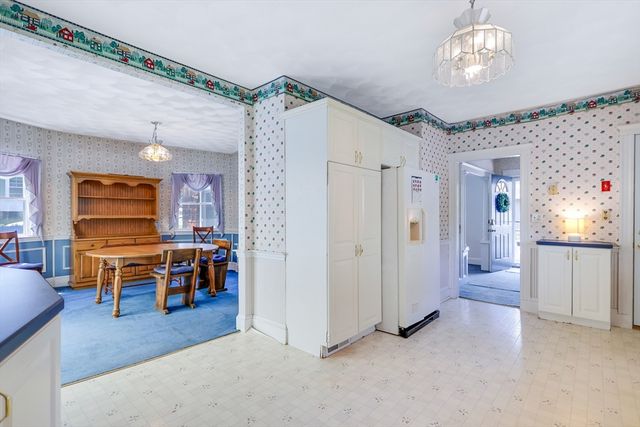 24 Hawthorne Street, Haverhill, MA 01835