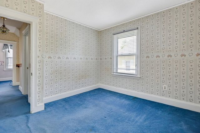 24 Hawthorne Street, Haverhill, MA 01835