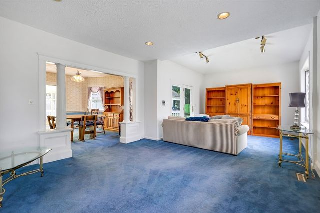 24 Hawthorne Street, Haverhill, MA 01835