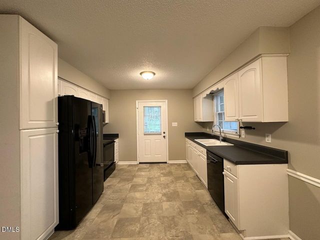 1505 Highland Trail, Cary, NC 27511