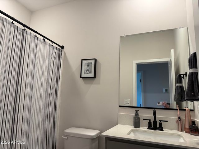 7588 W DARROW Street, Laveen, AZ 85339