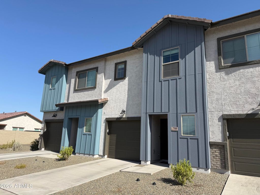 7588 W DARROW Street, Laveen, AZ 85339
