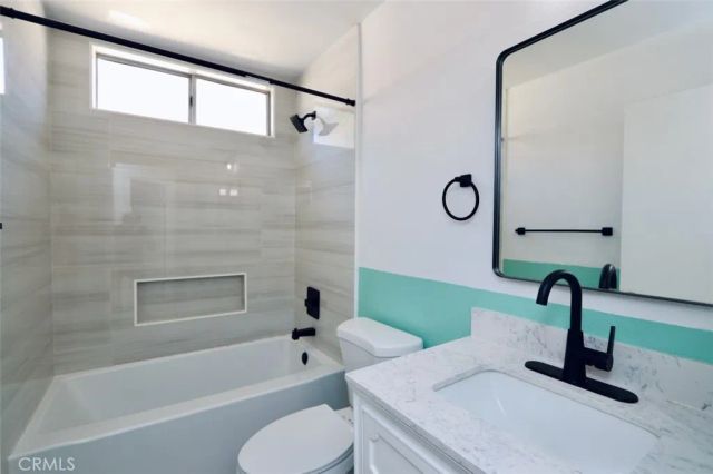 28 Hawaii, Aliso Viejo, CA 92656