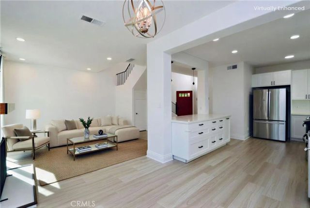 28 Hawaii, Aliso Viejo, CA 92656