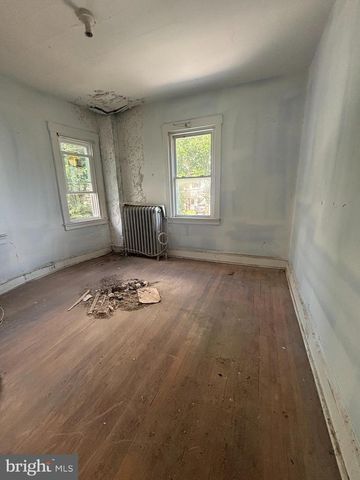 5843 N 6TH ST, Philadelphia, PA 19120