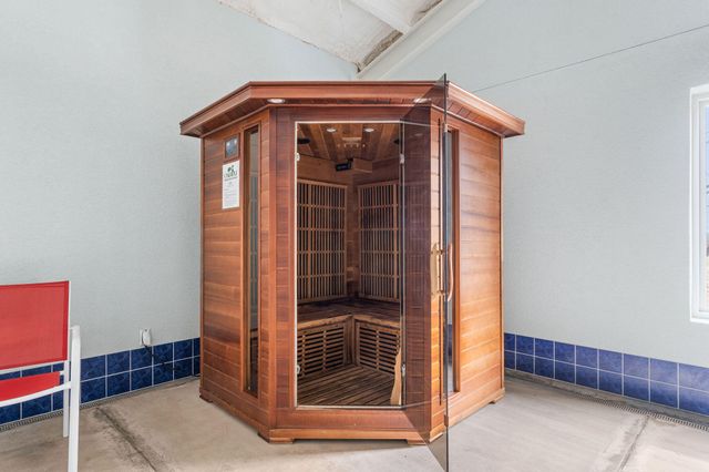 298 Peach Lane, Ridgedale, MO 65739