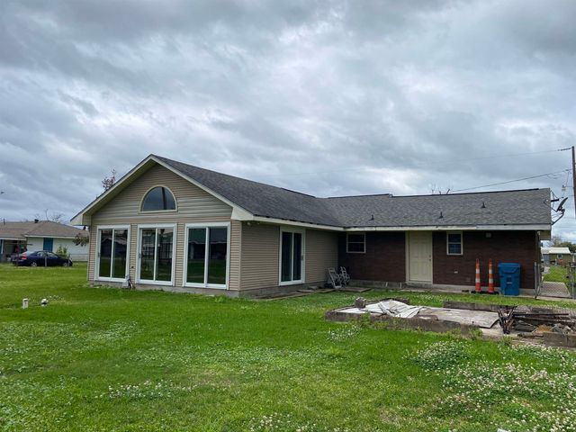 117 Willow D Street, Larose, LA 70373