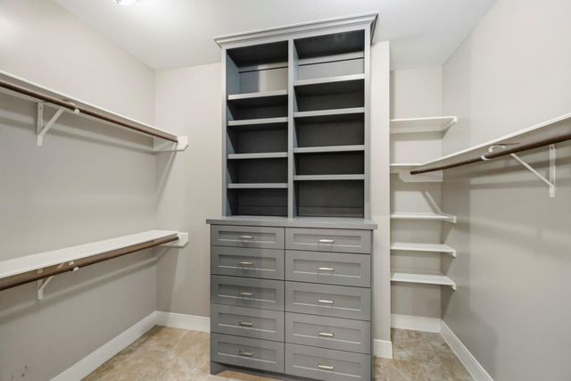 14714 Sandy Creek Drive, Houston, TX 77070