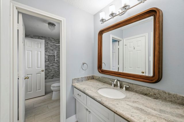 14714 Sandy Creek Drive, Houston, TX 77070