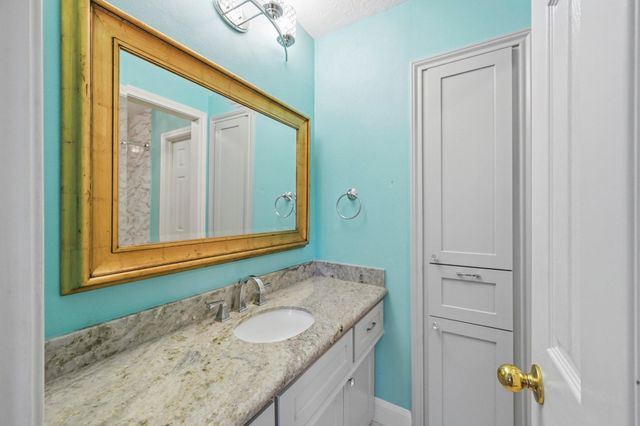 14714 Sandy Creek Drive, Houston, TX 77070