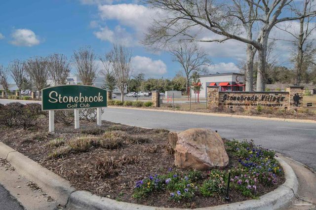 3056 Killarney Dr, Pace, FL 32571