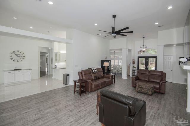 3056 Killarney Dr, Pace, FL 32571