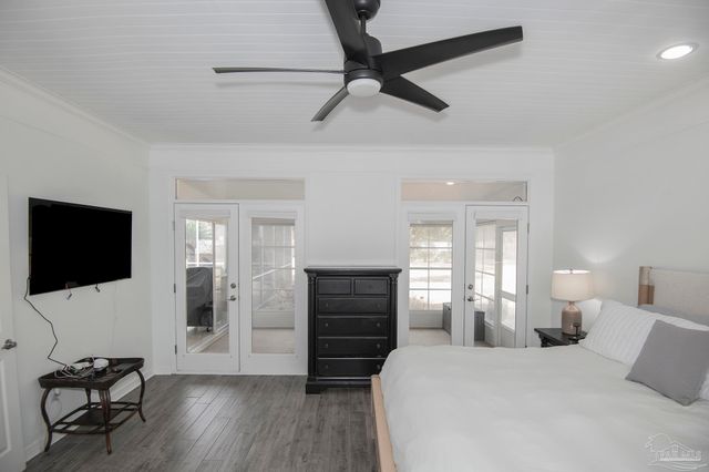 3056 Killarney Dr, Pace, FL 32571