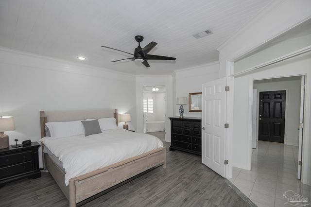 3056 Killarney Dr, Pace, FL 32571