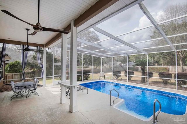 3056 Killarney Dr, Pace, FL 32571