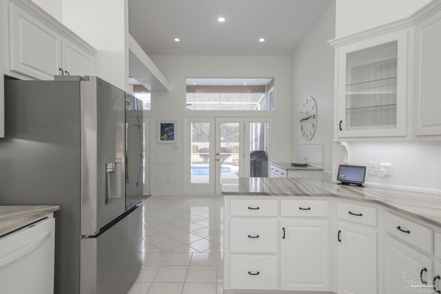 3056 Killarney Dr, Pace, FL 32571