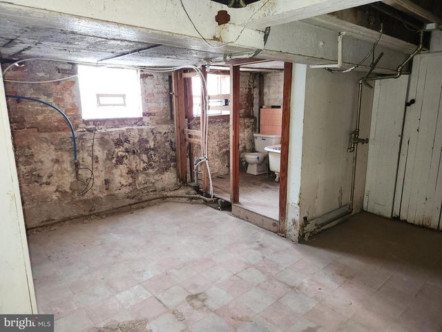 3122 CLIFTMONT AVE, Baltimore, MD 21213