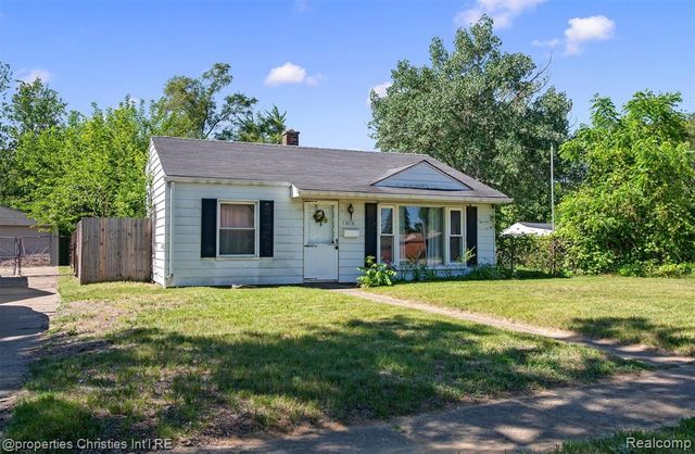 35751 Glen Street, Westland, MI 48186