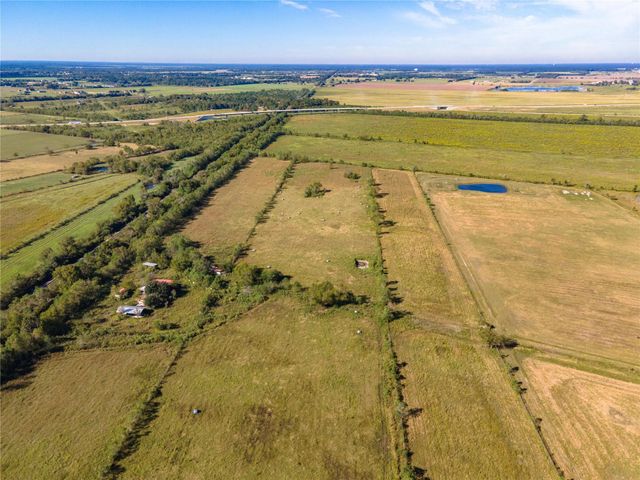 1257 County Road 615, Dayton, TX 77535