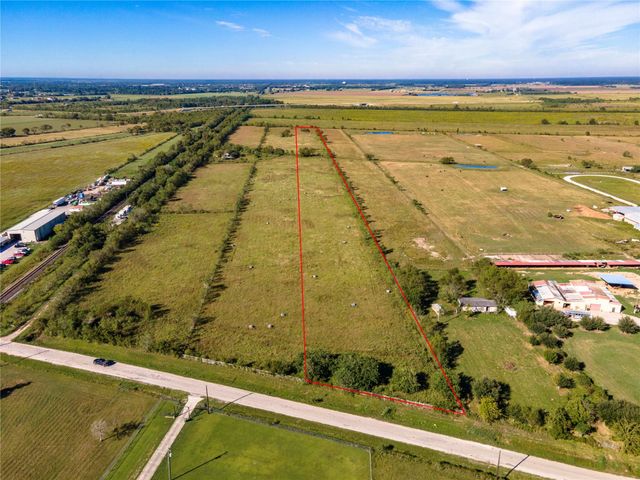 1257 County Road 615, Dayton, TX 77535
