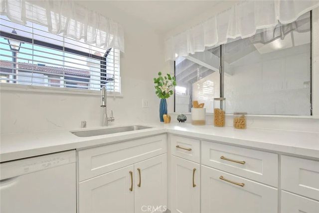 1540 Corte Hacienda, Upland, CA 91786