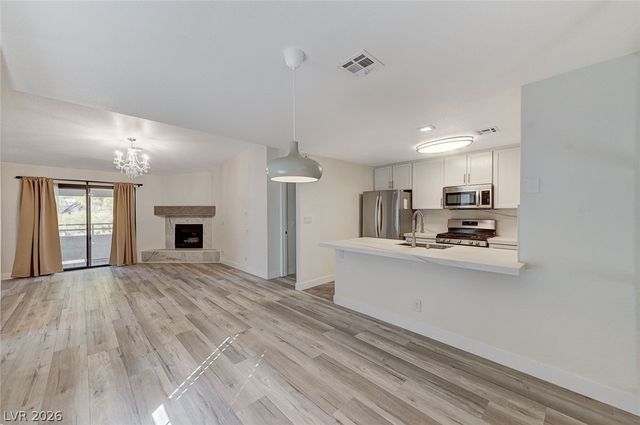 2633 South Durango Drive 201, Las Vegas, NV 89117
