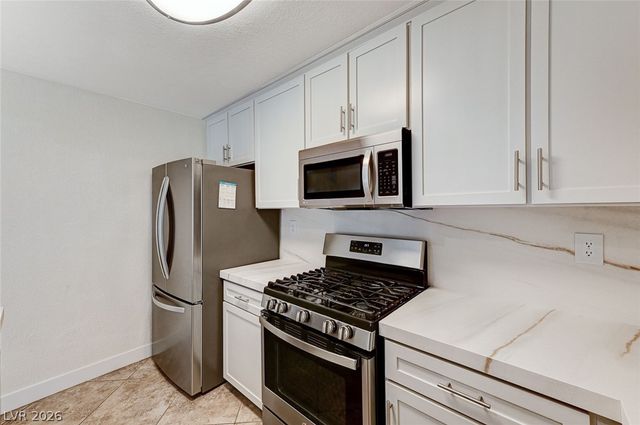 2633 South Durango Drive 201, Las Vegas, NV 89117
