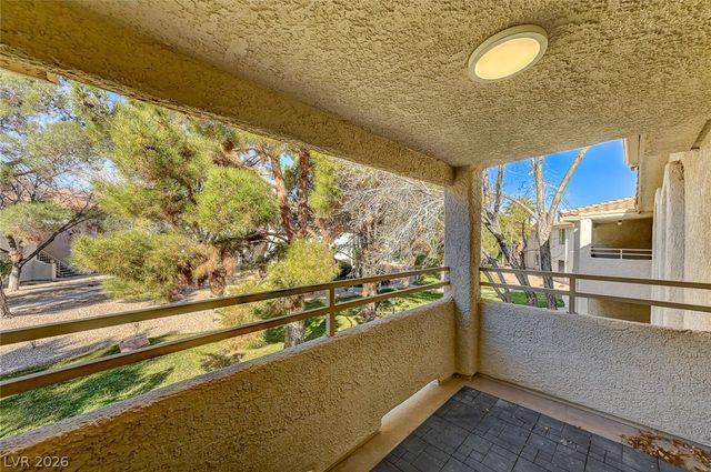 2633 South Durango Drive 201, Las Vegas, NV 89117
