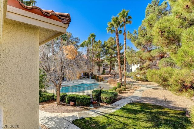 2633 South Durango Drive 201, Las Vegas, NV 89117