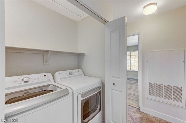 2633 South Durango Drive 201, Las Vegas, NV 89117