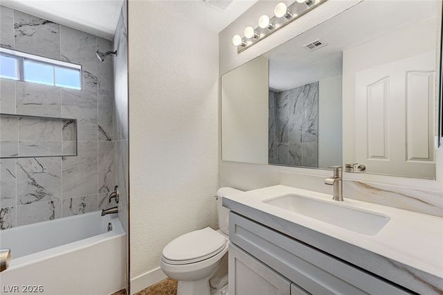 2633 South Durango Drive 201, Las Vegas, NV 89117