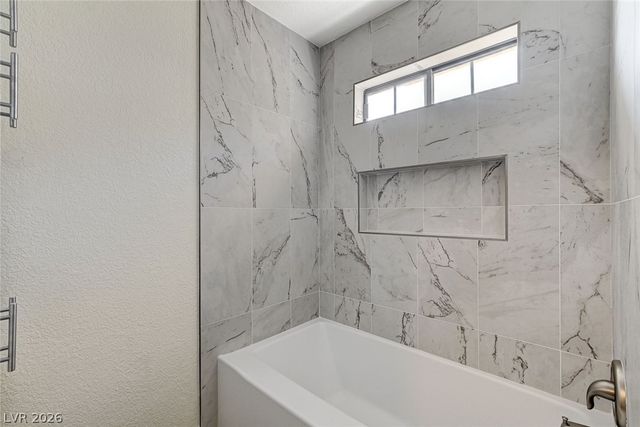 2633 South Durango Drive 201, Las Vegas, NV 89117