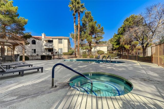 2633 South Durango Drive 201, Las Vegas, NV 89117