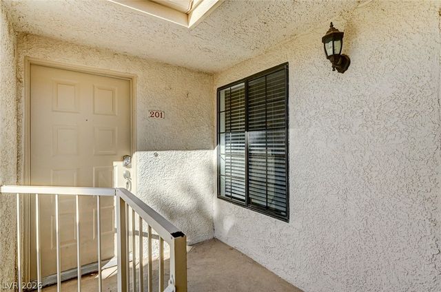 2633 South Durango Drive 201, Las Vegas, NV 89117