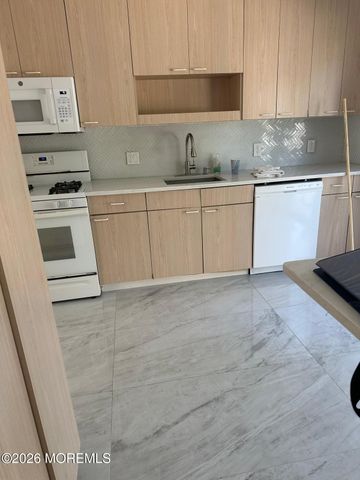 507 Elizabeth Street, Oakhurst, NJ 07755