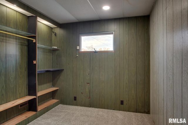 1615 MAPLE Street, Quincy, IL 62301