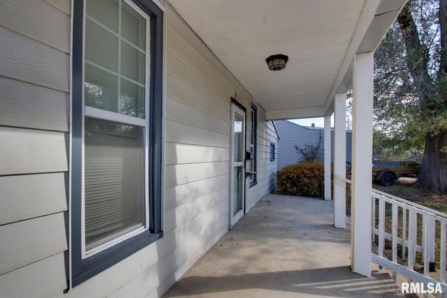 1615 MAPLE Street, Quincy, IL 62301