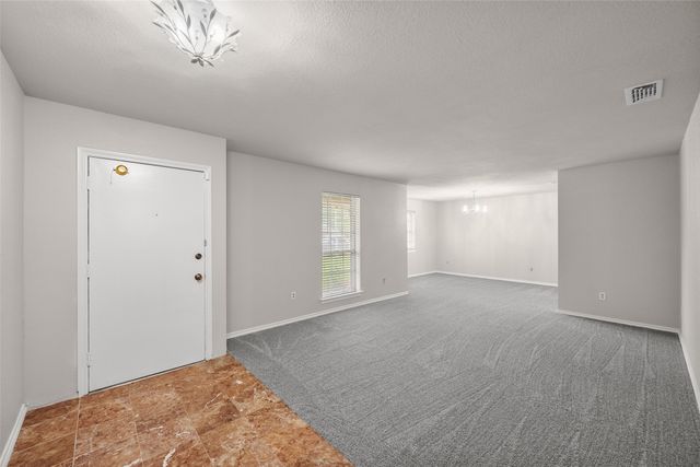 2021 Bristol Circle, Grand Prairie, TX 75051