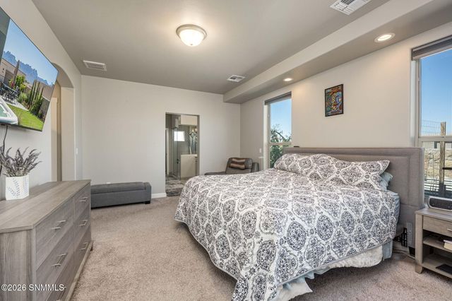 3033 Doug Rains Street, Las Cruces, NM 88011
