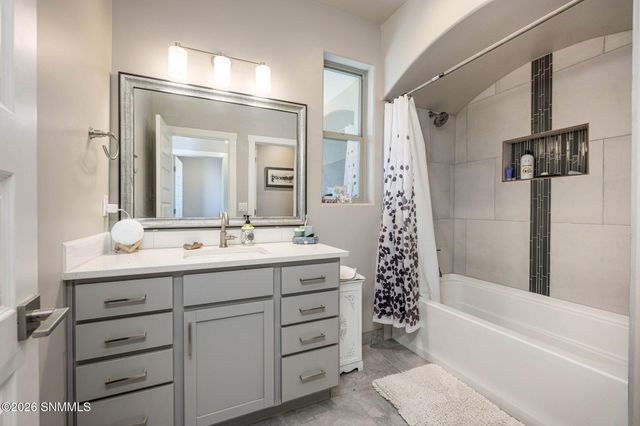 3033 Doug Rains Street, Las Cruces, NM 88011